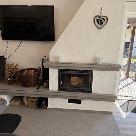 Ferienhaus Stausee Bitburg Biersdorf am See Ngoại thất bức ảnh