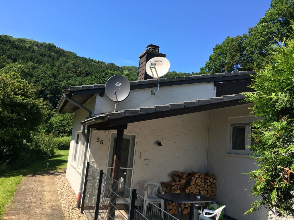 Ferienhaus Stausee Bitburg Biersdorf am See Ngoại thất bức ảnh